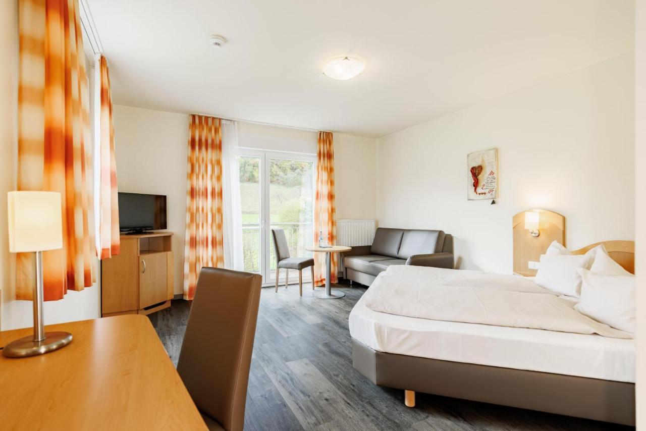 Hotel Restaurant Talblick Bad Ditzenbach Bagian luar foto