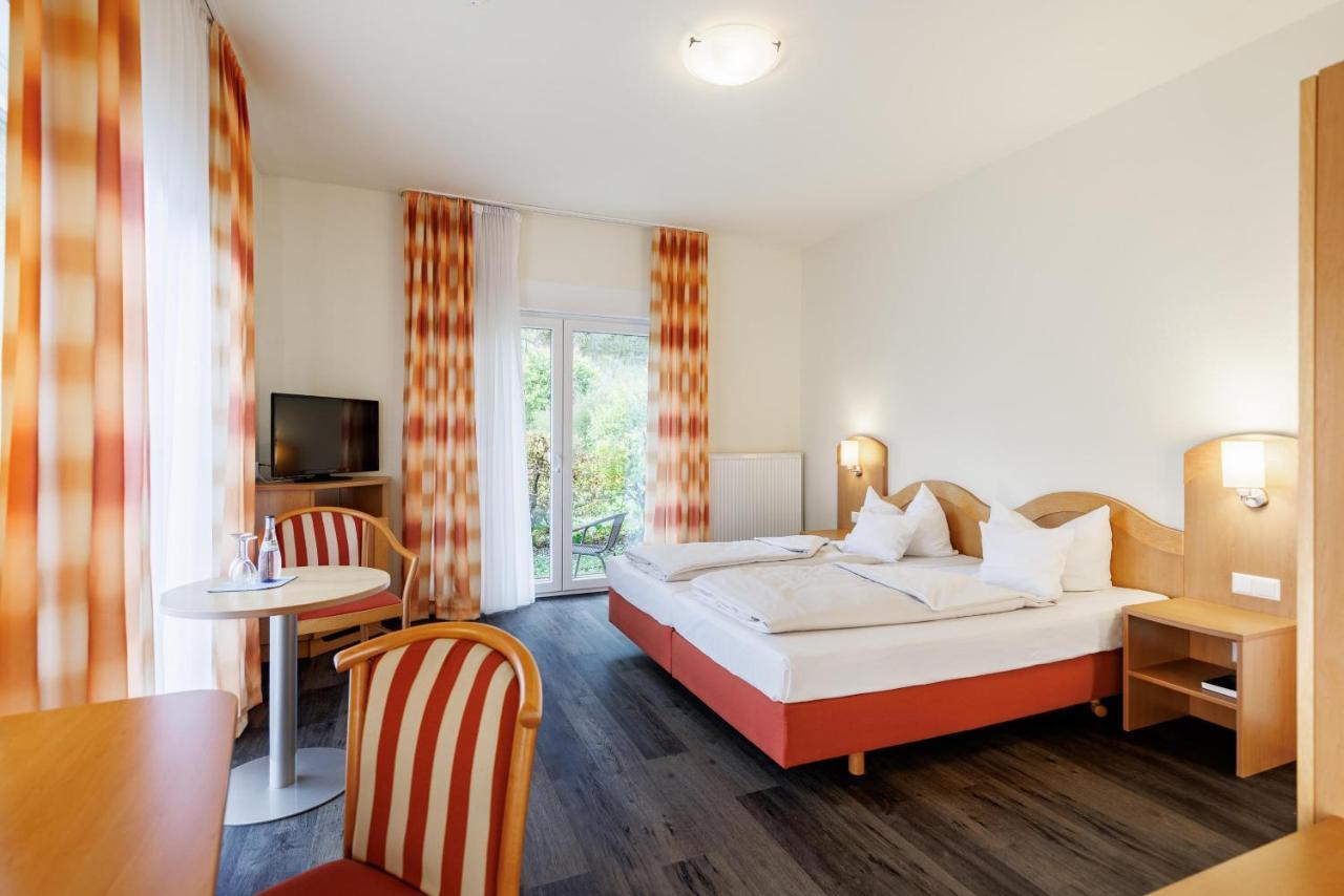 Hotel Restaurant Talblick Bad Ditzenbach Bagian luar foto