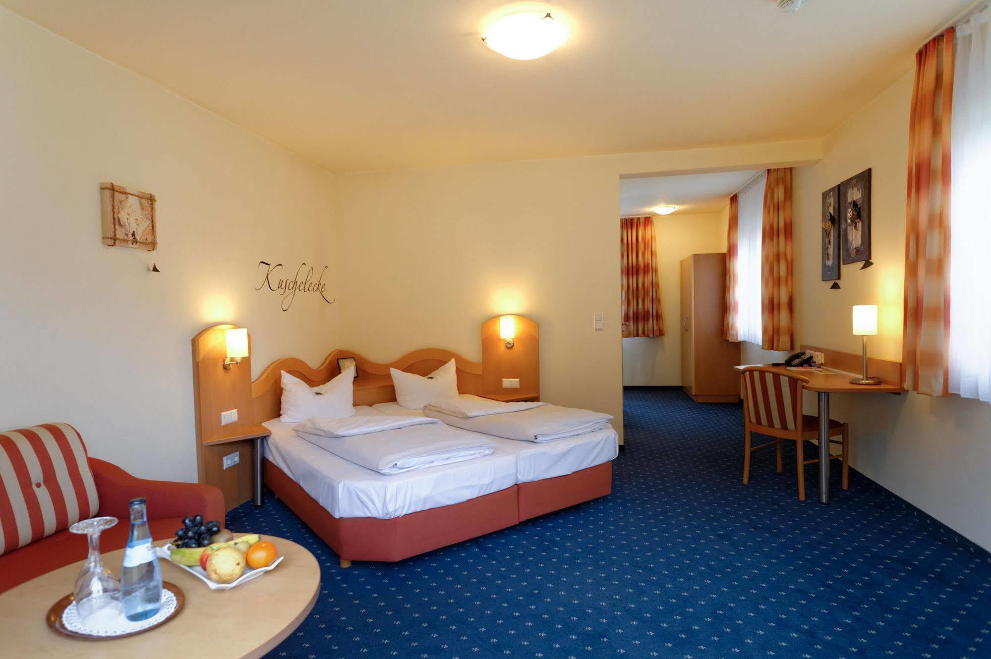 Hotel Restaurant Talblick Bad Ditzenbach Bagian luar foto